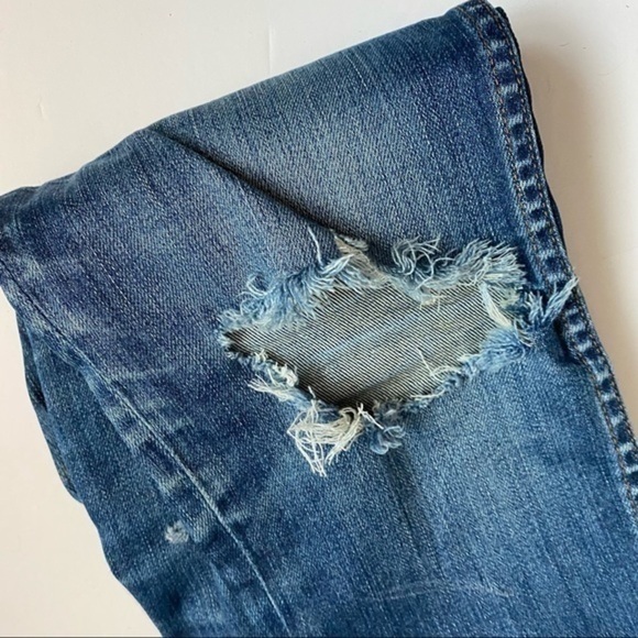 Madewell • 9” High Rise Skinny Jeans Destroyed - Picture 5 of 10